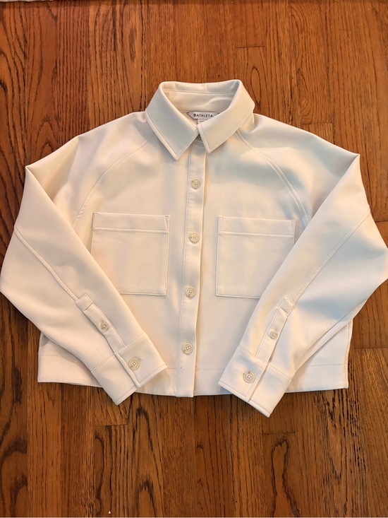 Athleta Jackets & Blazers - Athleta Allure Cropped Button-Up Shirt Jacket with Pockets (Never worn!)